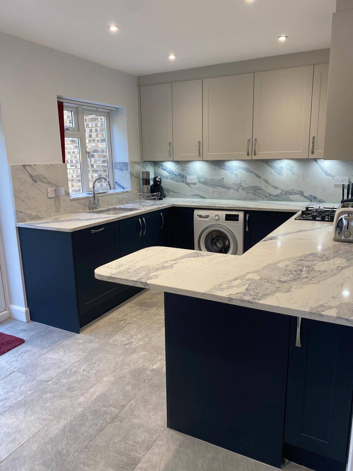 Small kitchen design making the most out of all available space